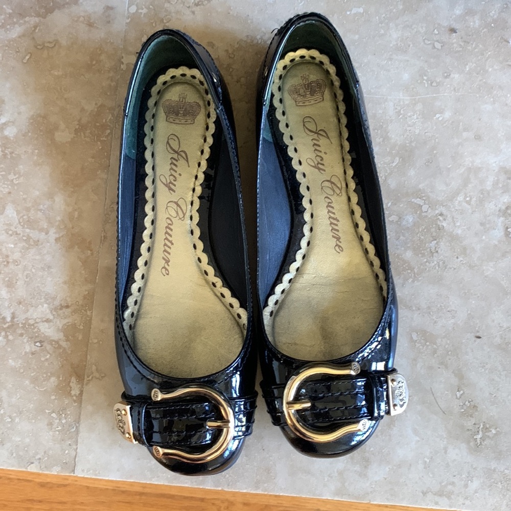 Juicy couturier rare lovely flat 6.5 B like new